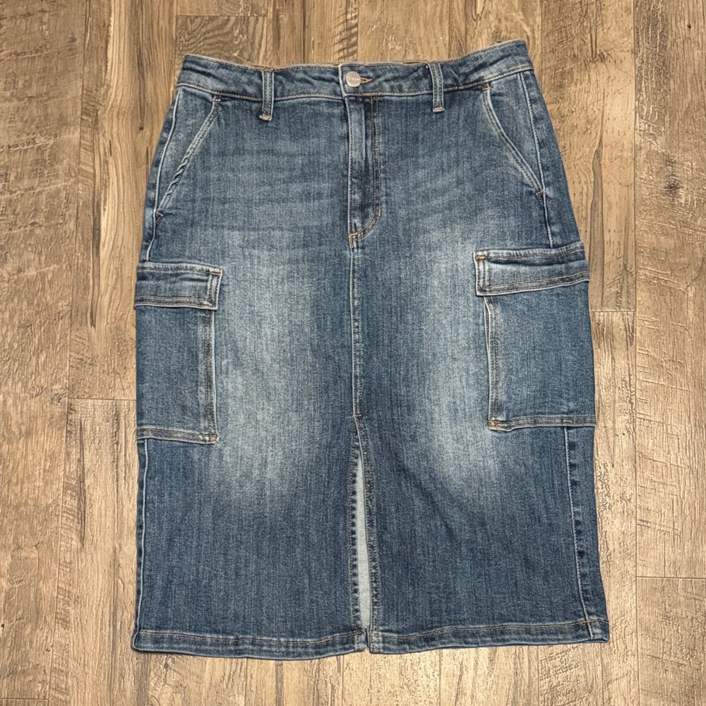 Risen Jeans Denim Midi Skirt with Front Slit and Side Cargo Pockets - Size L